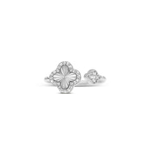 Shine Bright! Burst Clover Ring